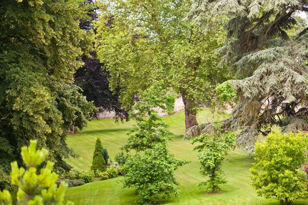 Chateau Le Clos Верней-д'Авре-ет-д'Ітон Екстер'єр фото