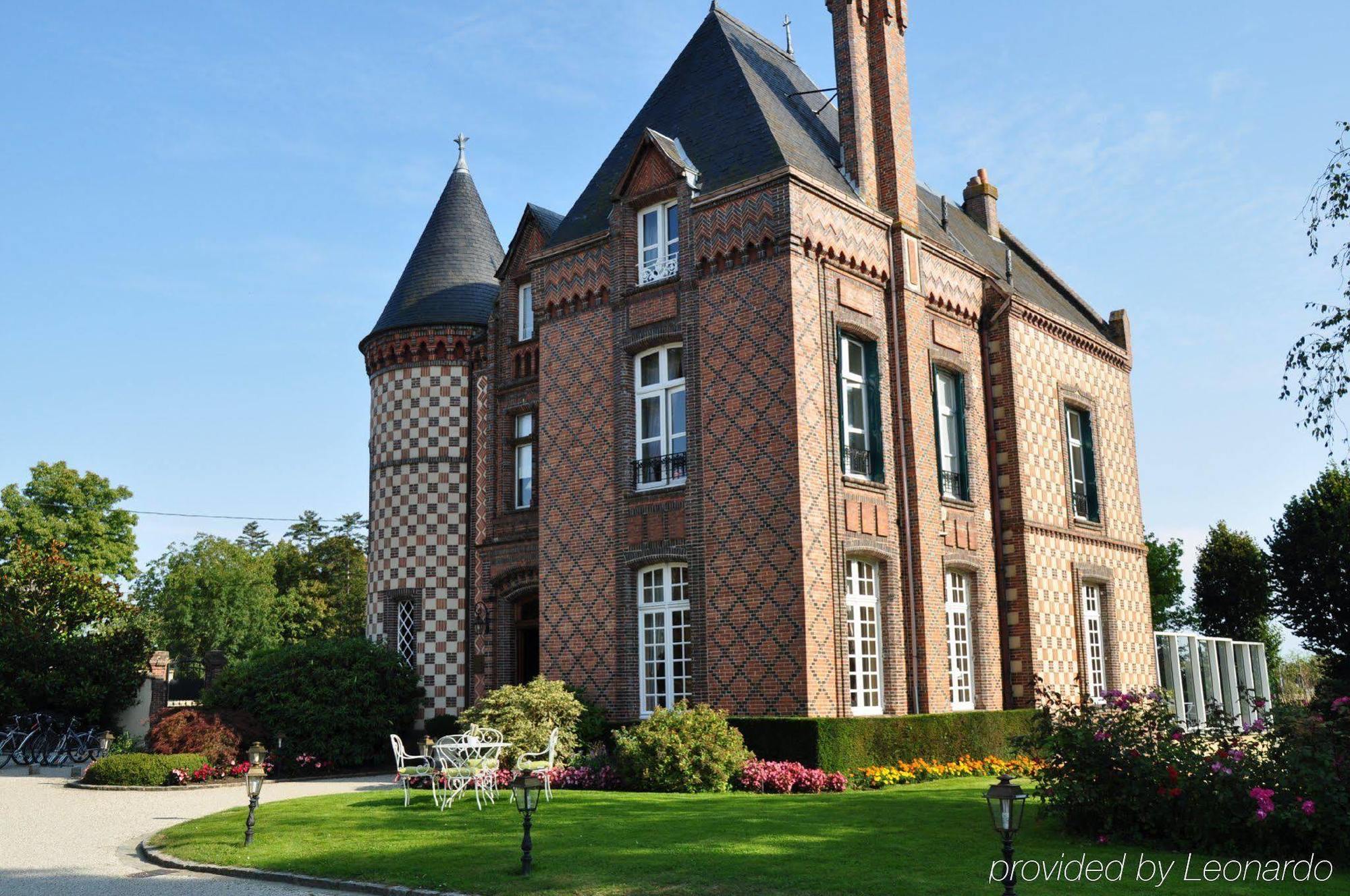 Chateau Le Clos Верней-д'Авре-ет-д'Ітон Екстер'єр фото